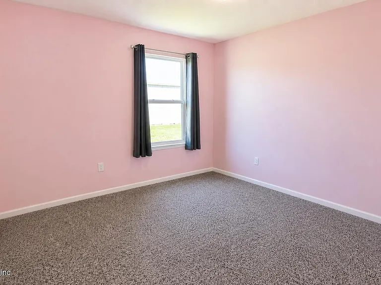 121 Aveiro Way — Photo 25