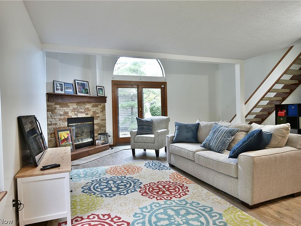 3850 Northwoods Ct NE Warren OH Zillow