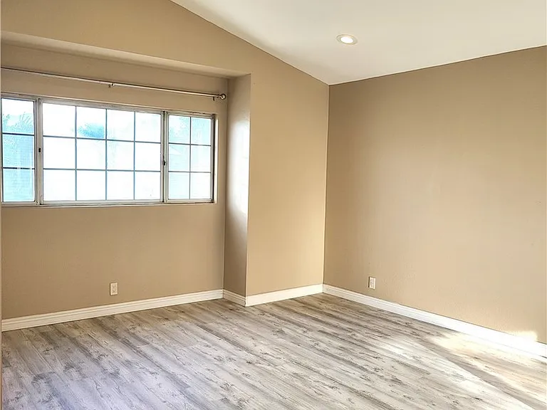 6953 Saddleback Pl — Photo 37