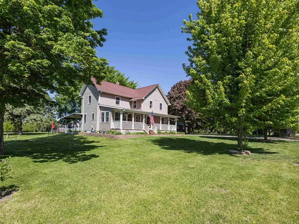 115 N Randolph Street, Cuba City, WI 53807
