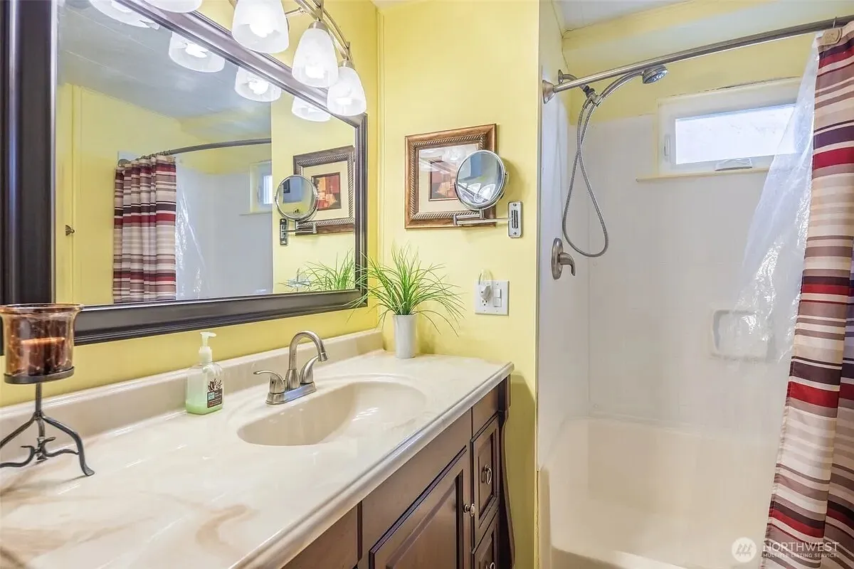 2 bed, 672 sqft, $1,450 — Photo 4