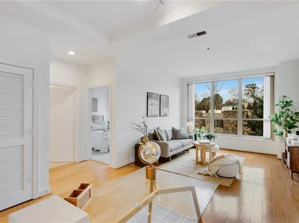 2626 Peachtree Rd NW Unit 608, Atlanta, GA 30305