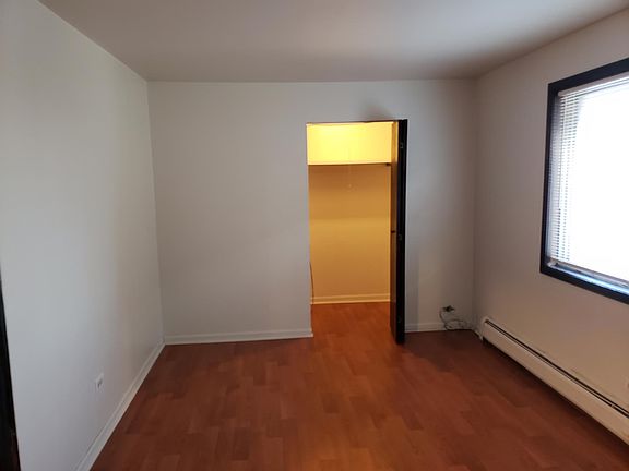 4th image of 1124 Dunlop Ave APT 3A