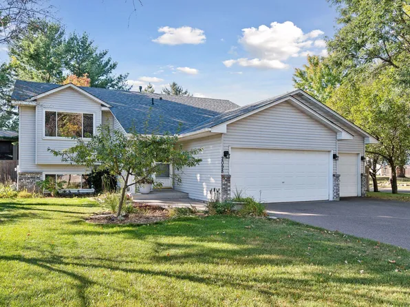 2098 122nd Ave NW, Coon Rapids, MN 55448