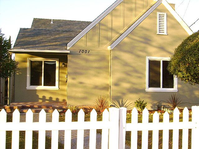 1st image of 1001 Ramona Ave