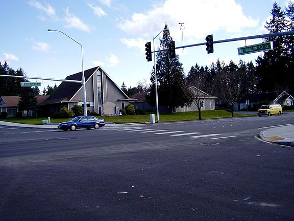 Ruddell & Mullen intersection