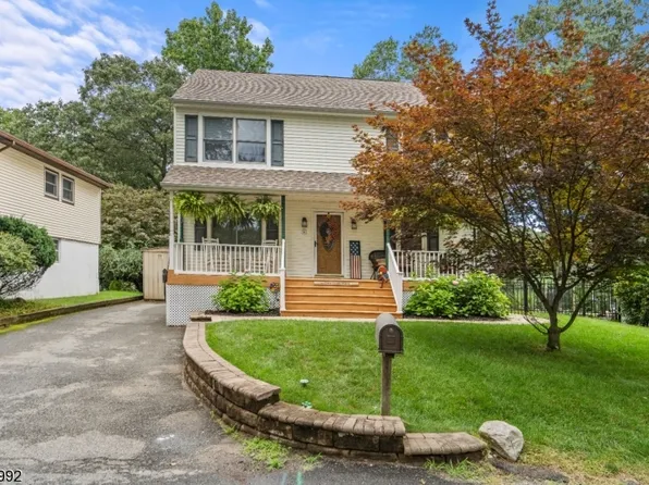 6 Sioux Ave, Rockaway Twp., NJ 07866