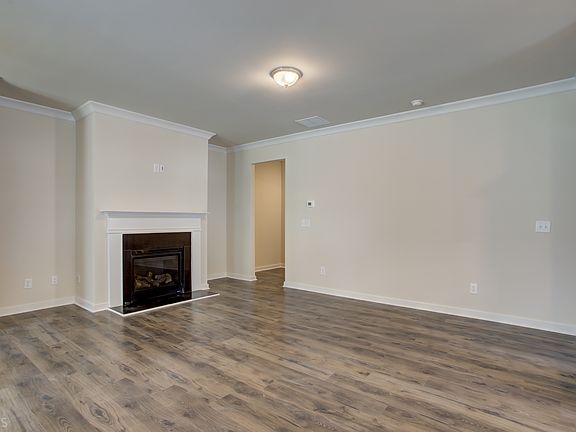 5th image of 2942 Rambler Dr