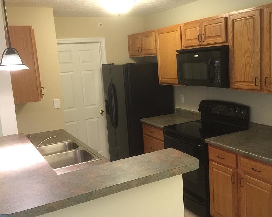 1st image of 7480 Shawnee Ln APT 174