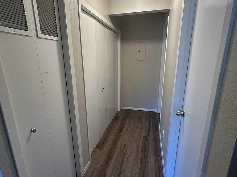 1498 N Hartman St #102 — Photo 22