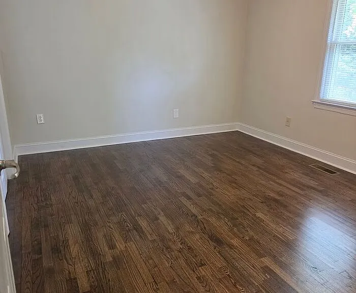 5215 Redwood Dr — Photo 8