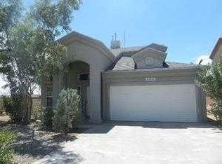 6041 Barrett Allen Ln, El Paso, TX 79932