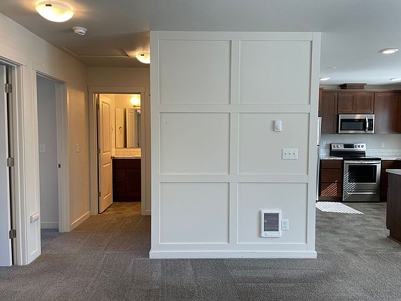 4th image of 219 SE Clark Ave #206