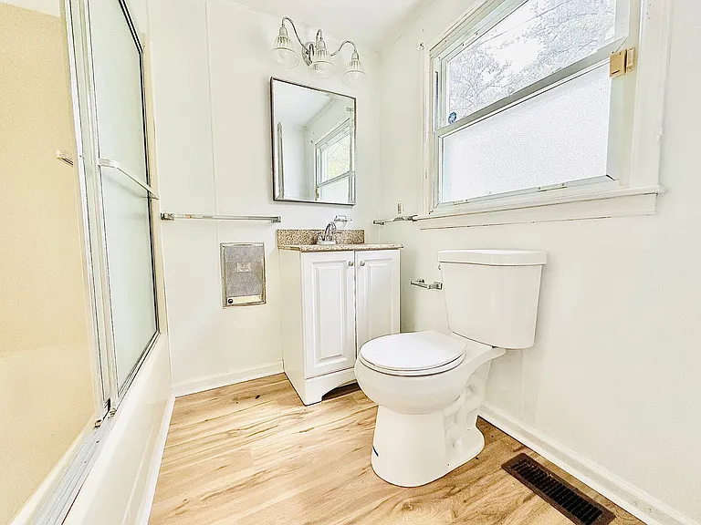 2716 Fawn Ave — Photo 12