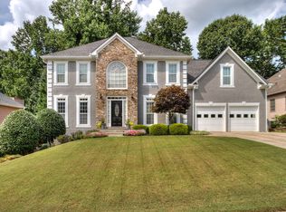 2104 Laurel Hill Dr, Woodstock, GA 30189