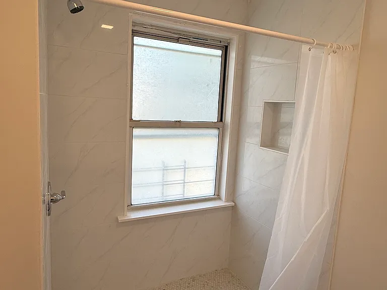 197 Heberton Ave #2 — Photo 6