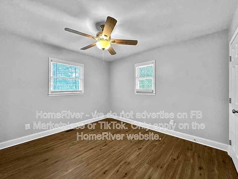 608 Silver Trace Ct — Photo 16