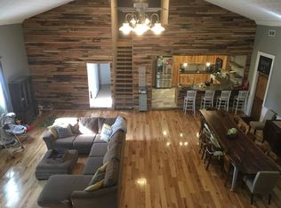 19015 O Rd, West Unity, OH 43570