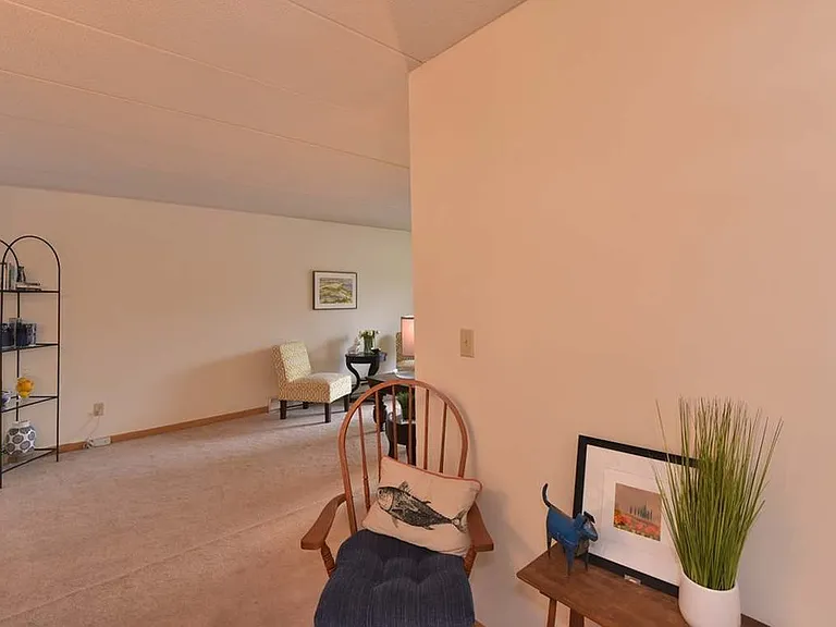 153 Milk St #15 — Photo 12