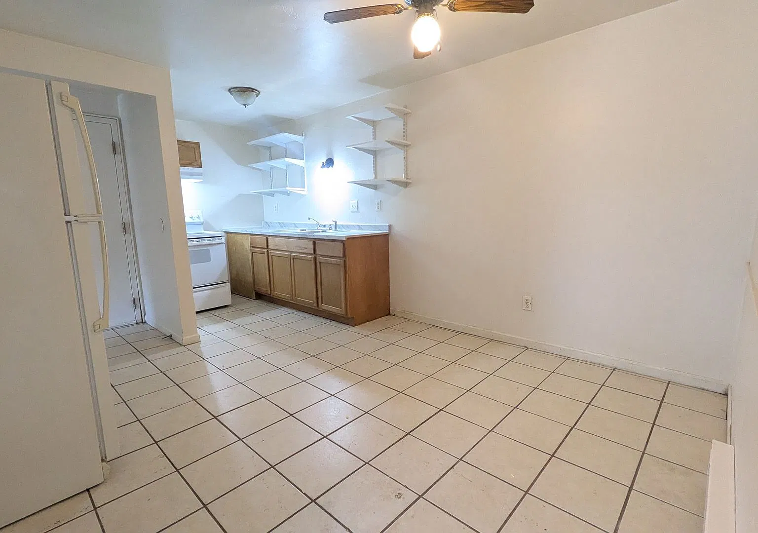 1819 Badger Street — Photo 4
