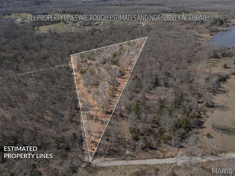 1st image of 14 Ozark Heights Rd