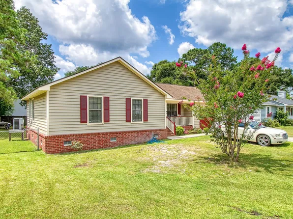 1445 Camp Rd, Charleston, SC 29412