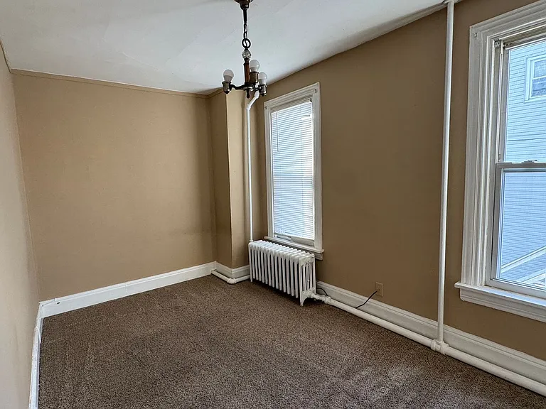 209 Reno Ave — Photo 11