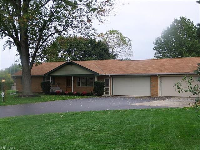 1st image of 2026 Maple Dr
