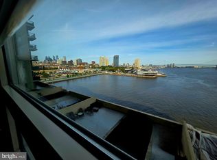 717 S Chris Columbus Blvd #615, Philadelphia, PA 19147