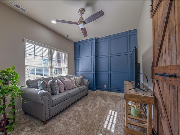 5th image of 405 Spring Lake Farm Cir