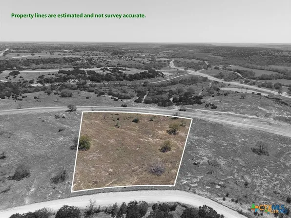 245 Grand Canyon Dr, Oglesby, TX 76561