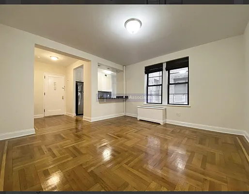 Rented by Sovereign Associates | media 2