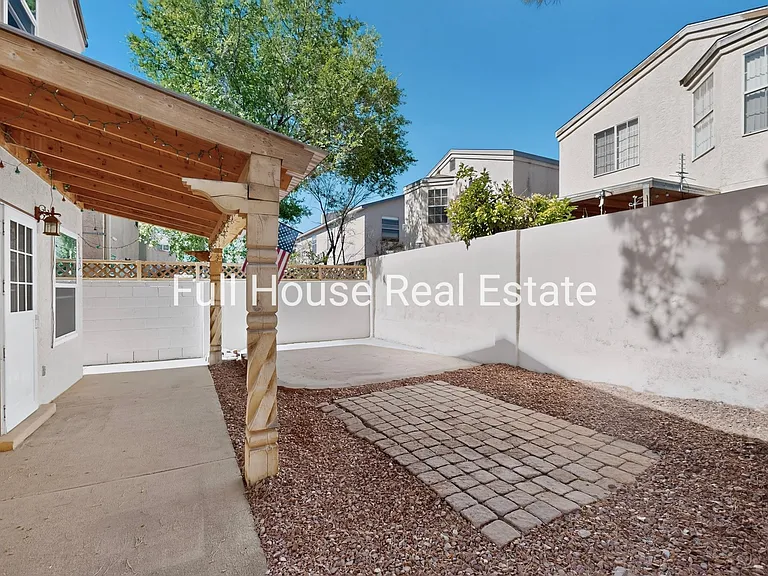 1905 Amor Dr NW — Photo 37