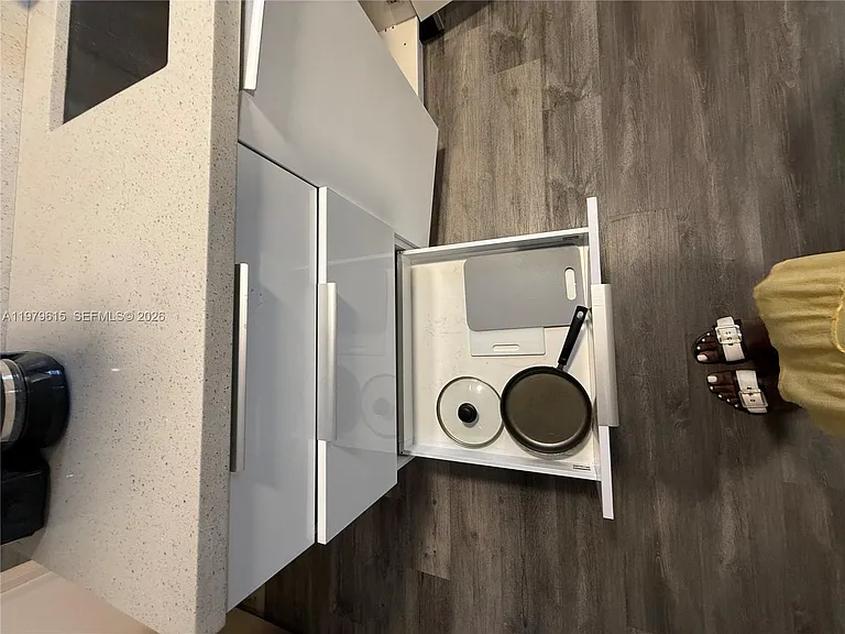 2020 Washington St #5 — Photo 13