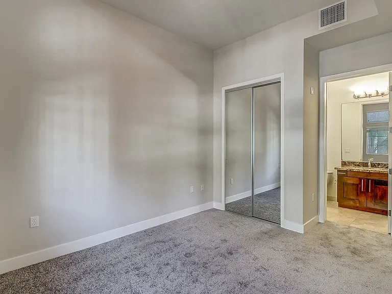 Axis 2300 Apartments — Photo 89