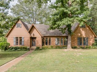 2437 Oak Trail Dr, Germantown, TN 38139