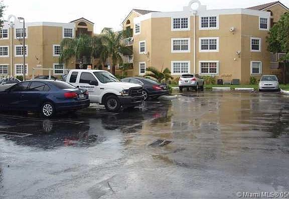 3rd image of 9731 Fontainebleau Blvd #F313