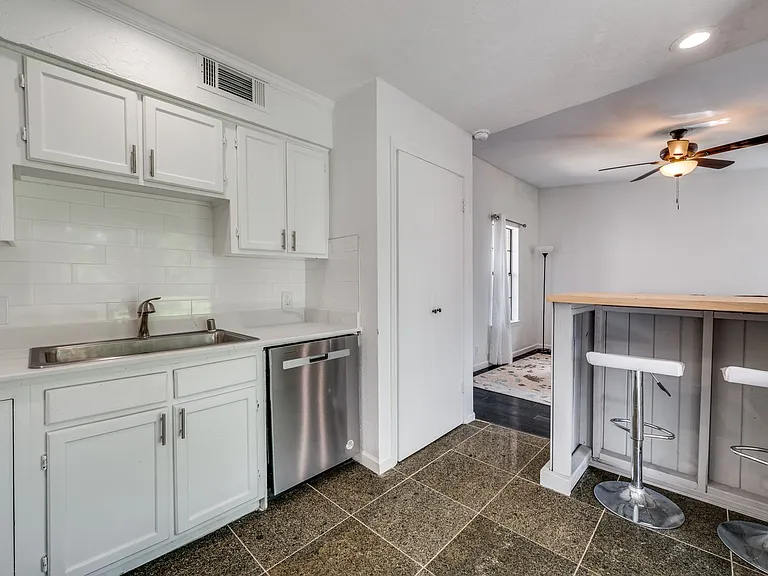 4748 Old Bent Tree Ln #908 — Photo 5