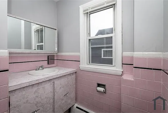 98 Winter St #2 — Photo 11