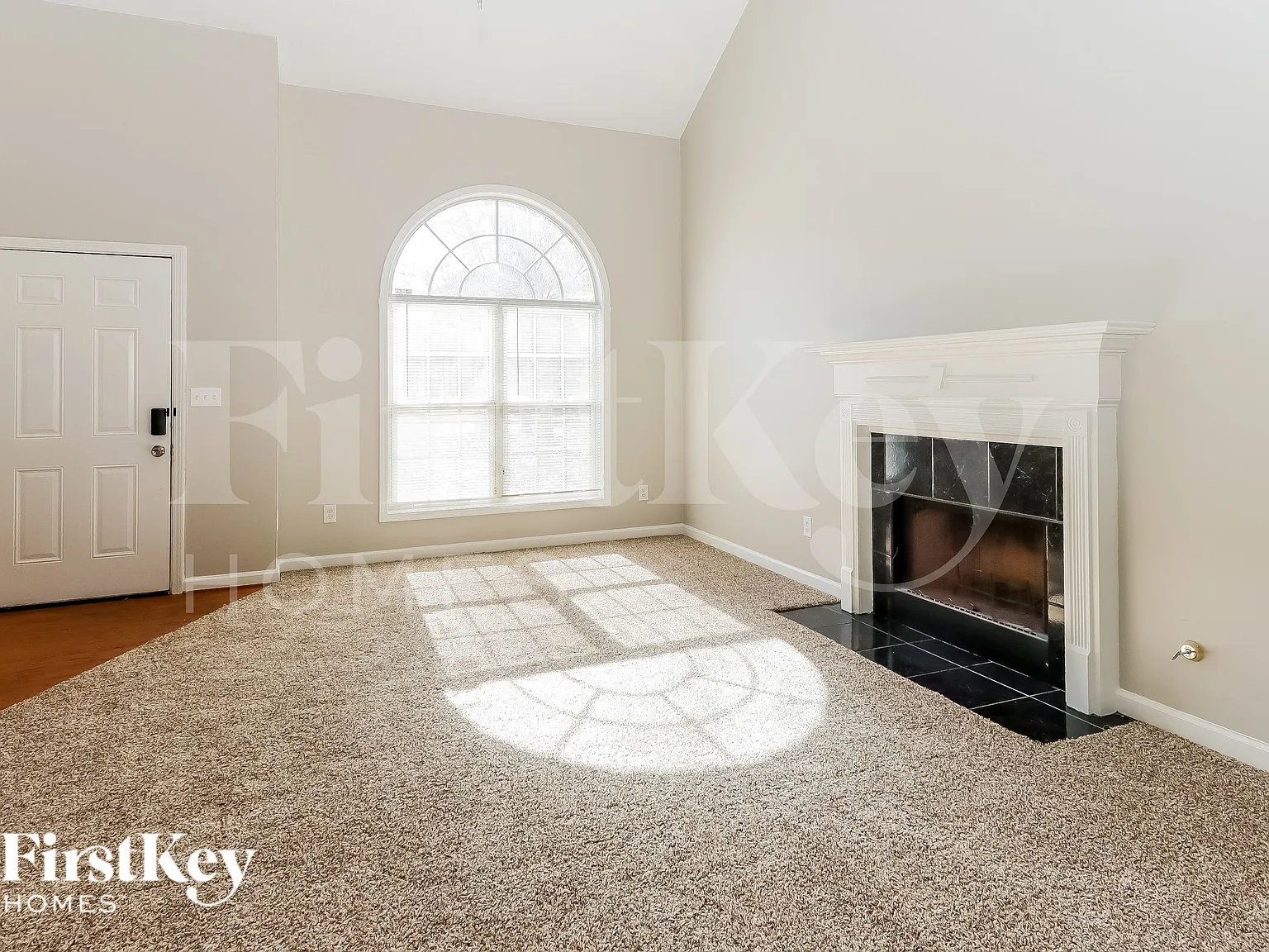 4 bed, 2.5 bath, 1875 sqft, $2,355 — Photo 3