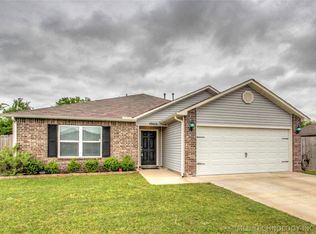 10612 N 100th East Ave, Owasso, OK 74055