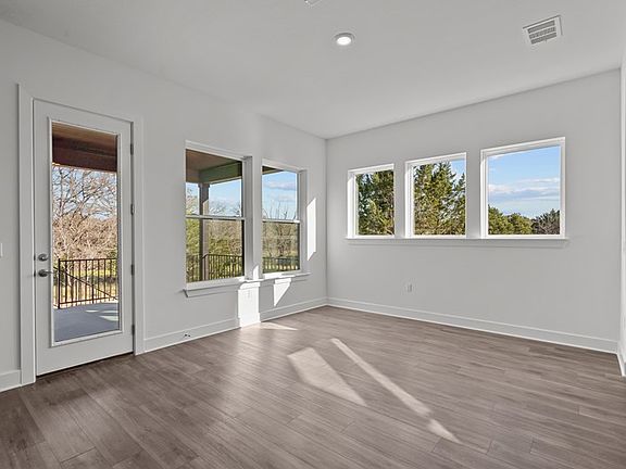 The Rockmoor - Dining