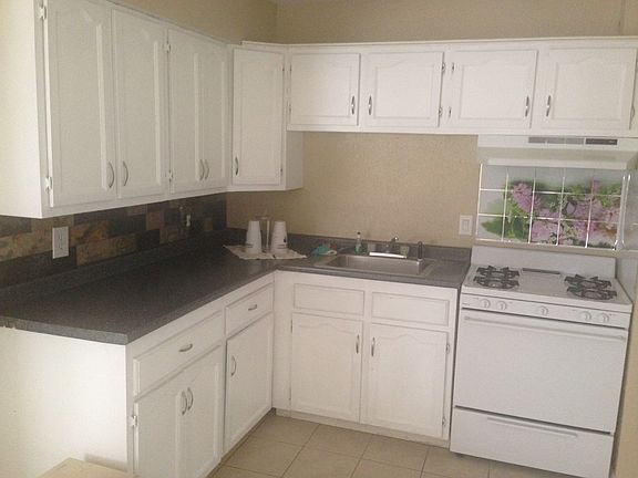 3rd image of 74044 Gorgonio Dr