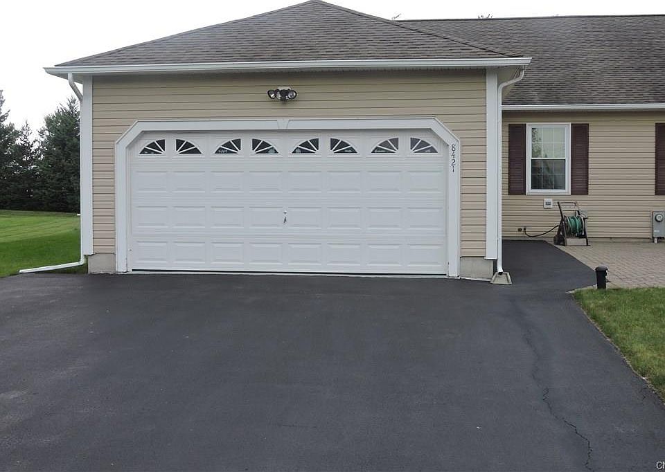 1st image of 8421 Boyko Farm