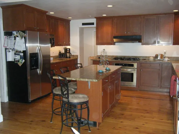 215 Canal St, Phoenixville, PA 19460