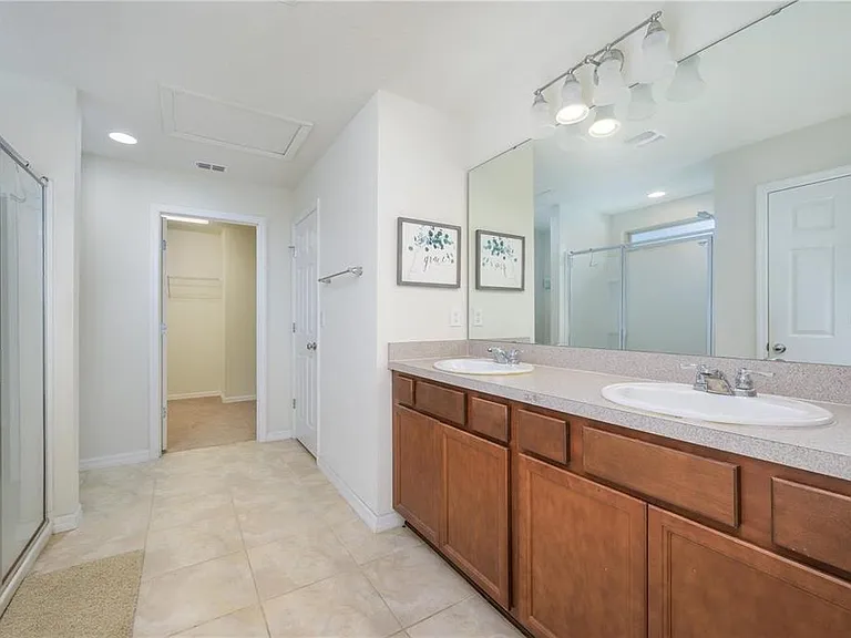 2775 Red Horse Dr — Photo 17