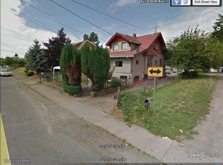 8303 46th Ave S, Seattle, WA 98118