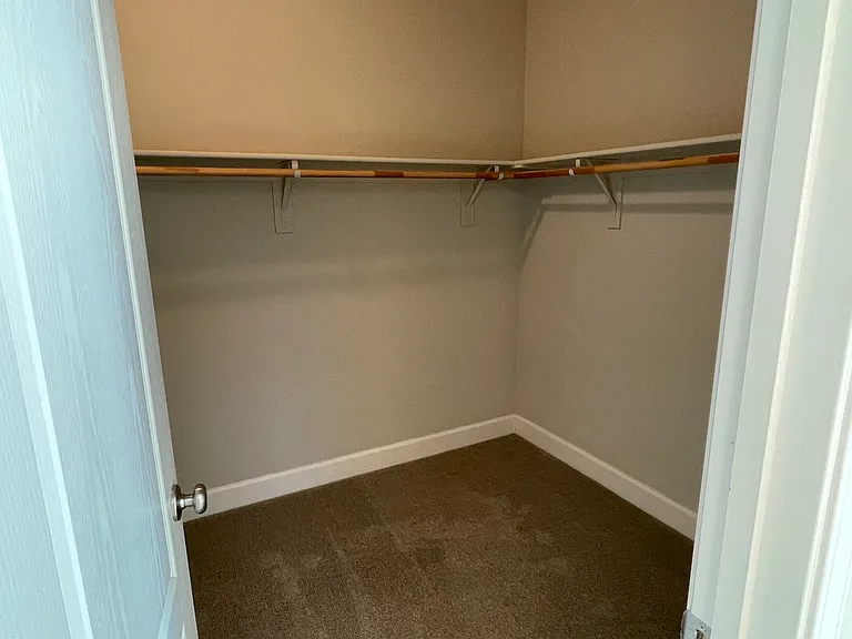 1805 Stageline Cir — Photo 27