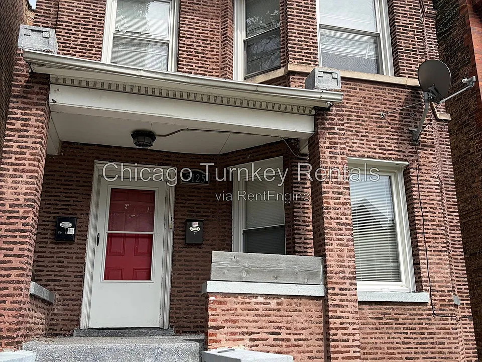 7125 S Ellis Ave #1