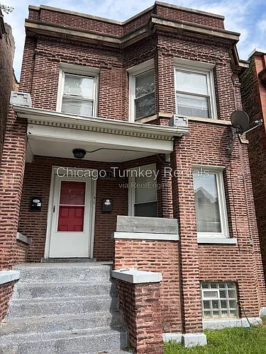 7125 S Ellis Ave #1 Photo 1